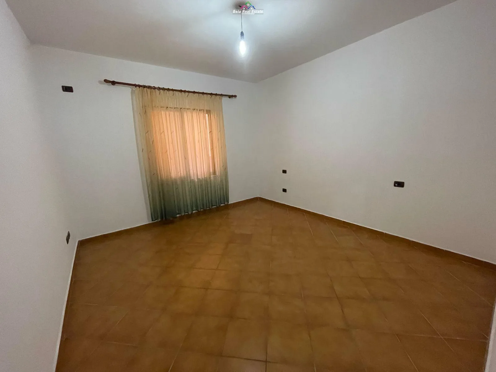 Kat Vile Me Qera 2+1 tek Varri i Bamit  (ID BV22401) Tirane