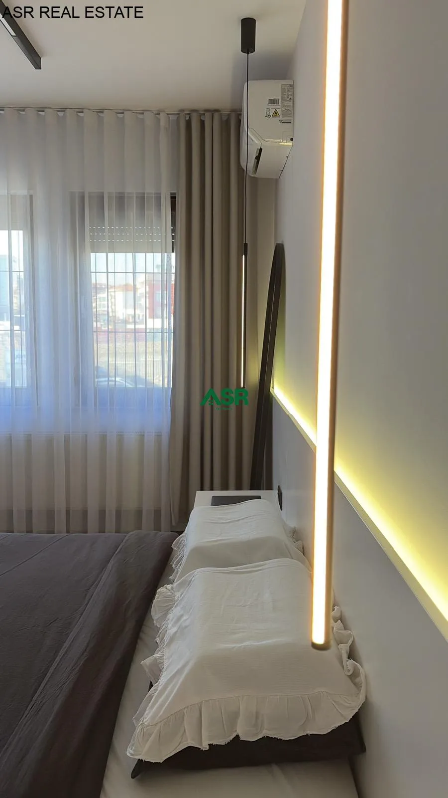 Shtëpi 420m² për SHITJE në Veternik