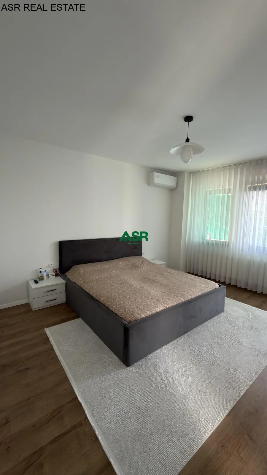 Shtëpi 420m² për SHITJE në Veternik