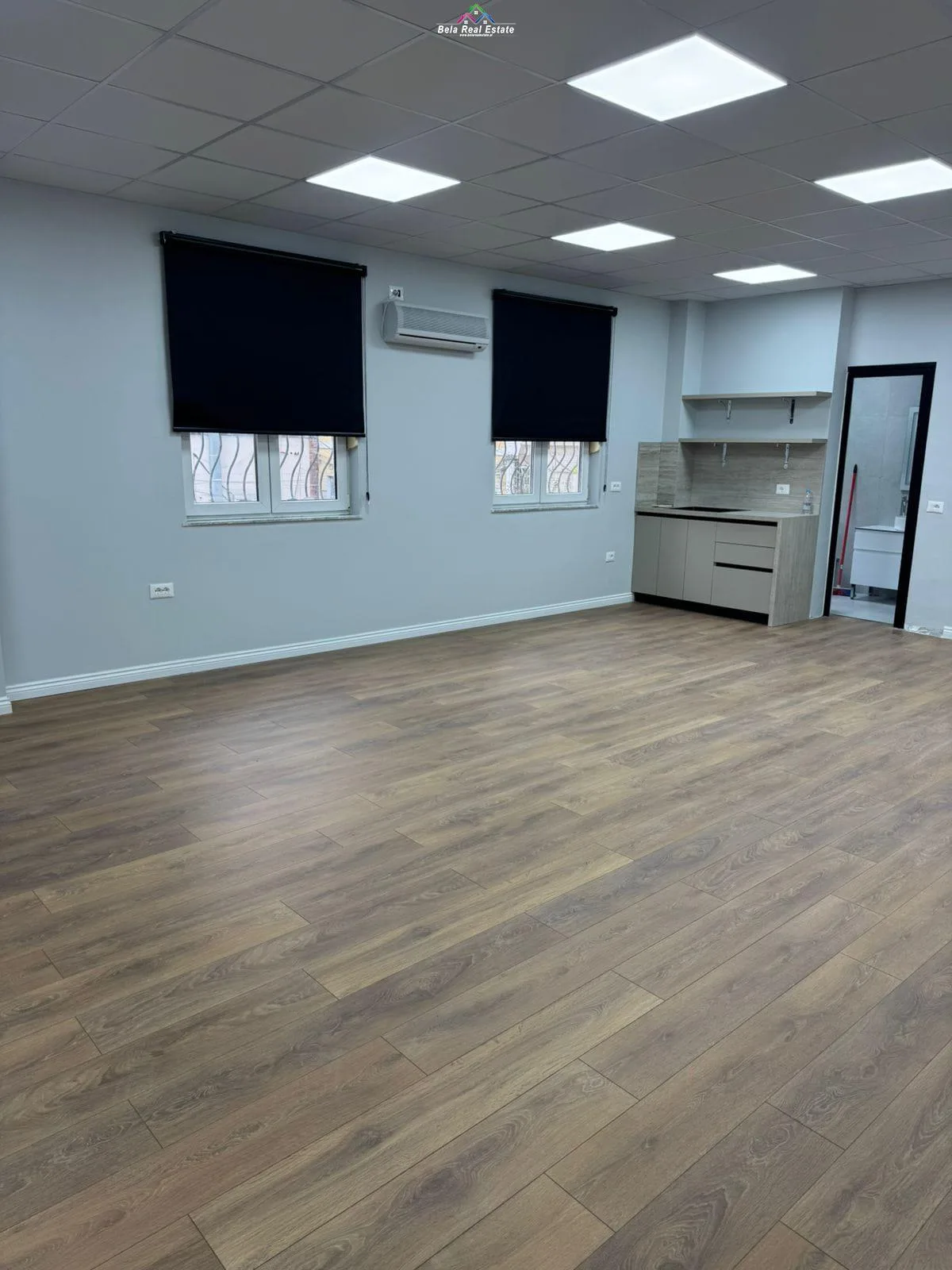 Zyre Me Qera Ne Qender (ID BZ2735) Tirane