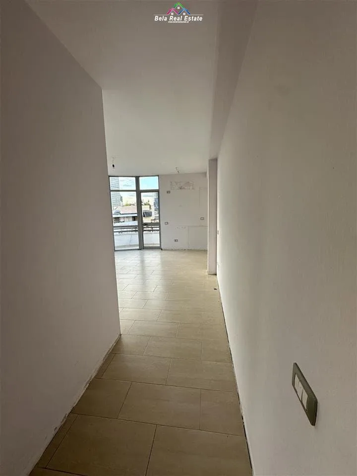 Zyre Me Qera Tek Rruga E Elbasanit (ID BZ2547) Tirane