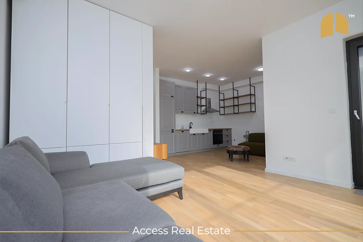 Duplex me QIRA – 4 dhoma gjumi + garazh – Lakrishtë