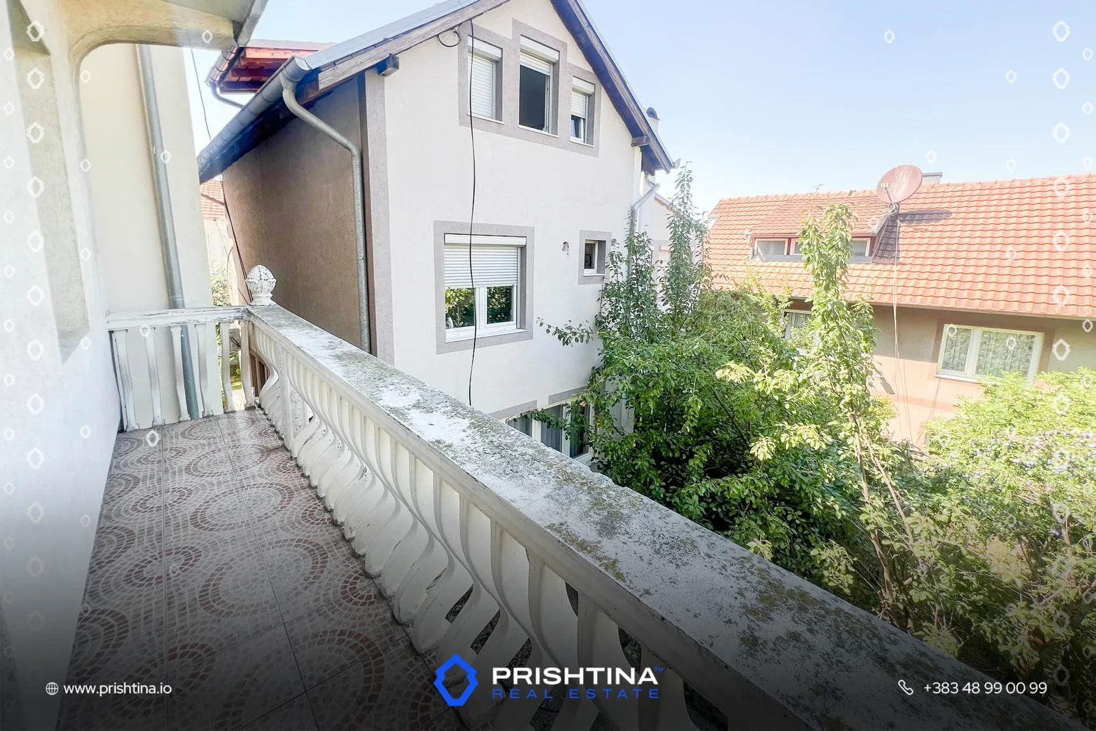 Shtëpi në shitje 400m² në Taslixhe