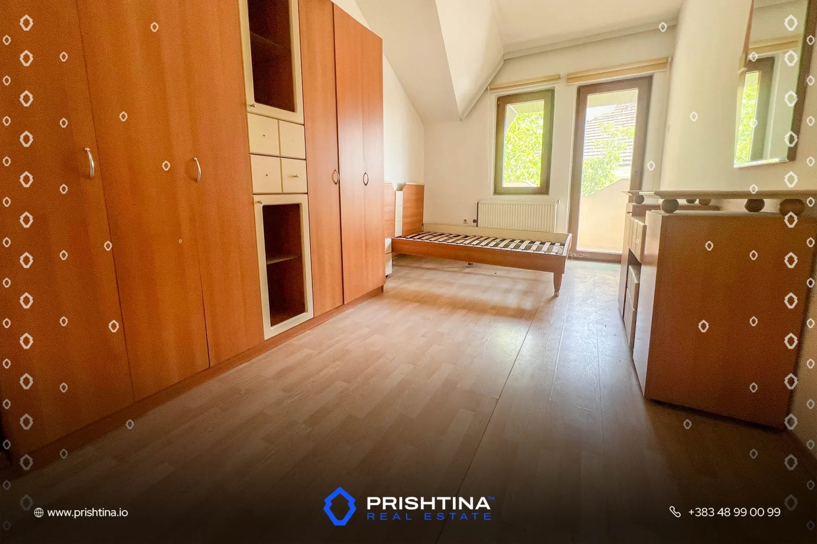 Shtëpi në shitje 400m² në Taslixhe