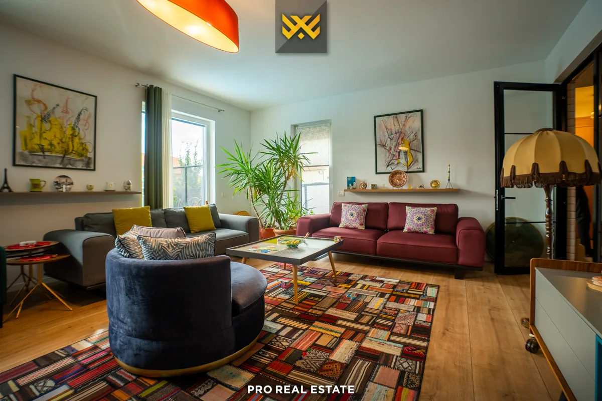 Shtëpi 260m² për #SHITJE në Matiçan