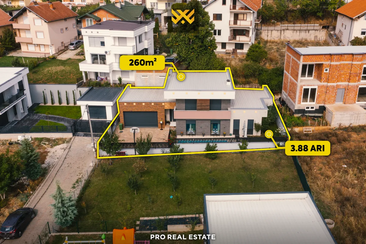 Shtëpi 260m² për #SHITJE në Matiçan