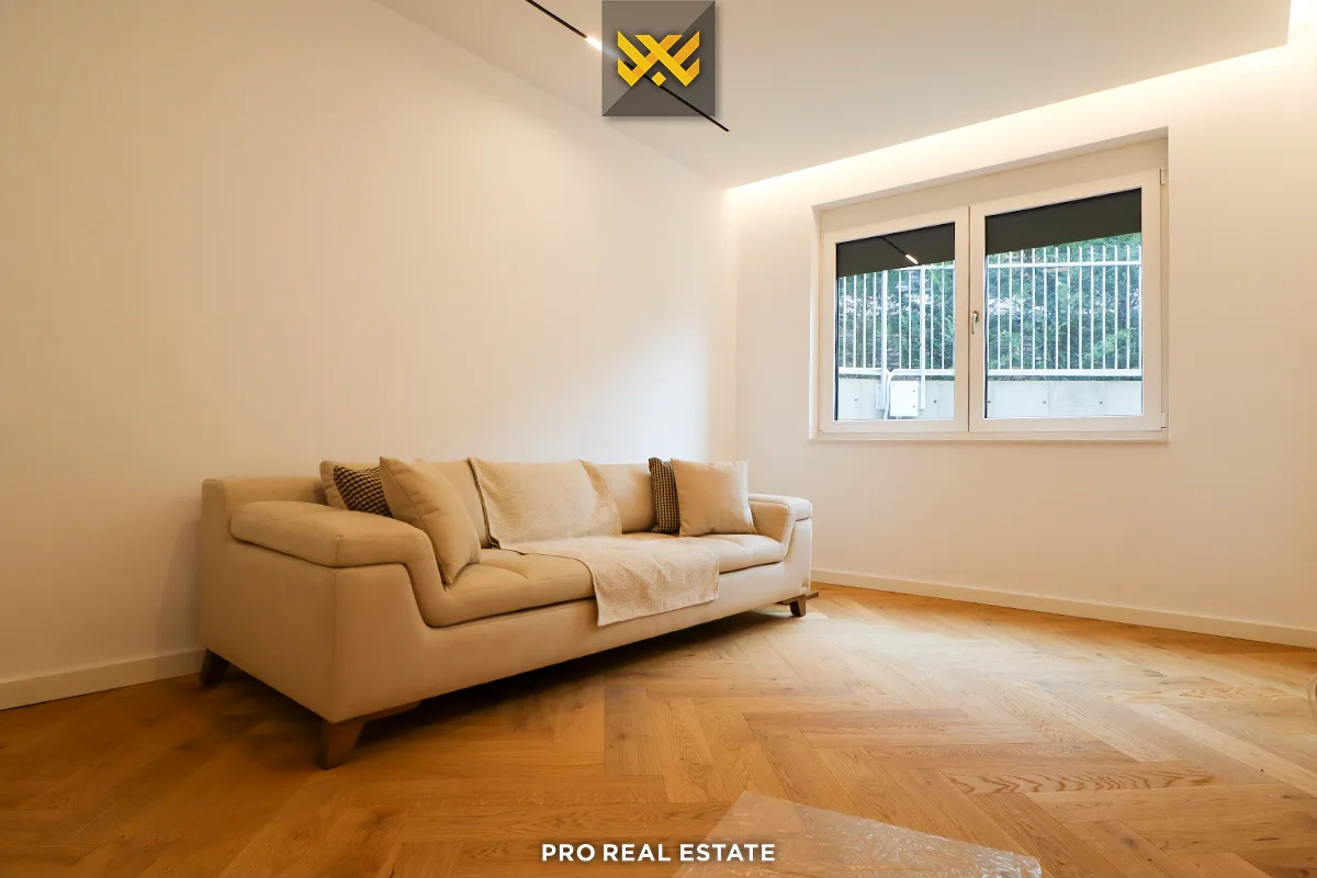Shtëpi 217.6m² + 60m² për #SHITJE në Qershia Village