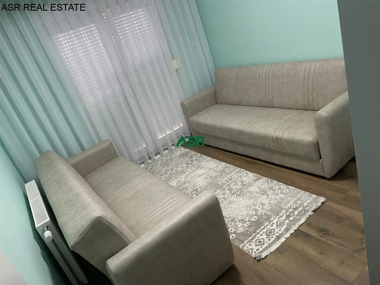 Lëshohet banesa elegante me qira në lagjën Arberia