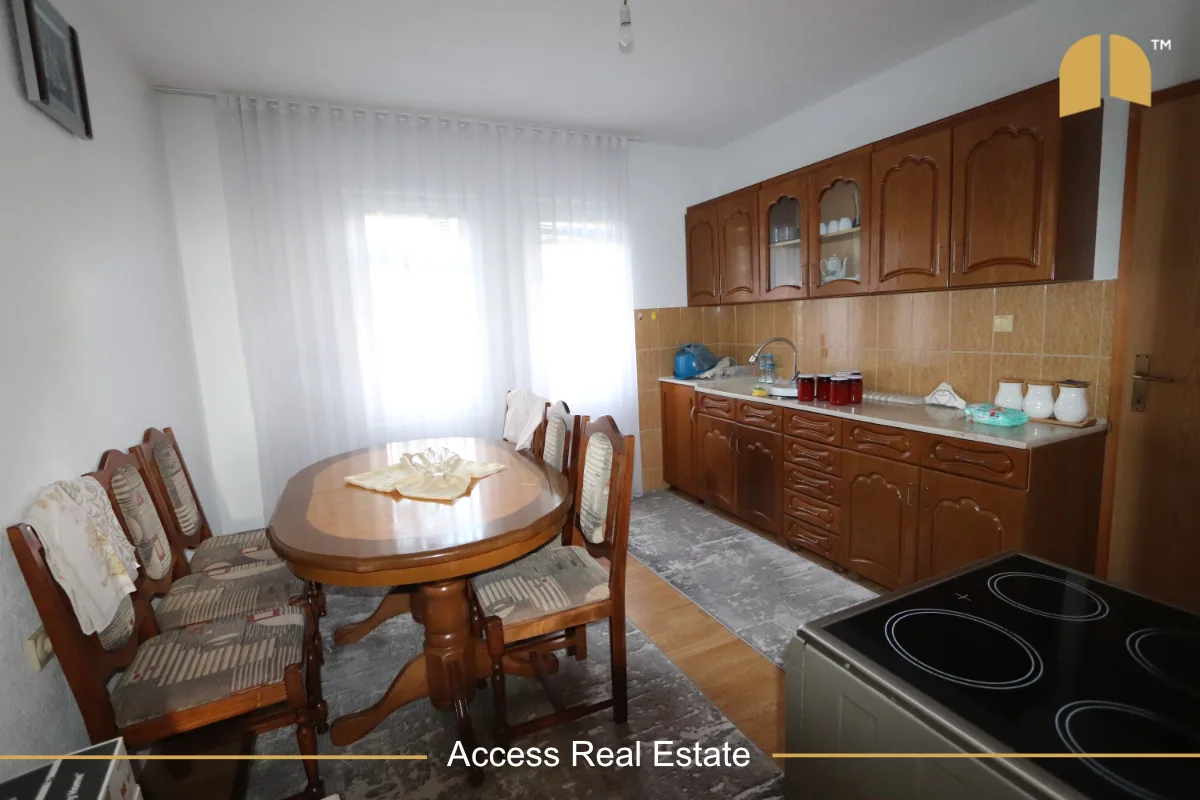 Shtëpi në SHITJE – 230m² dhe 5.80 Ari Truall (me FLETË POSEDUESE ) – Hajvali