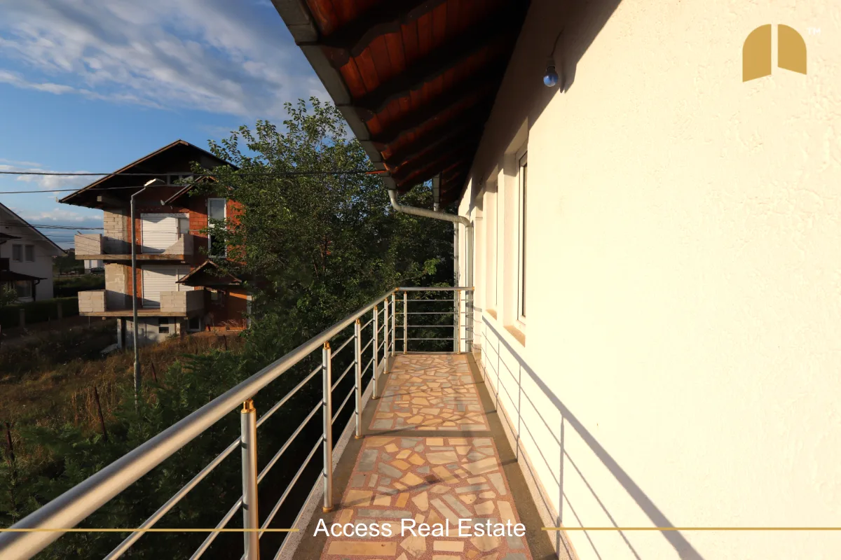 Shtëpi në SHITJE – 230m² dhe 5.80 Ari Truall (me FLETË POSEDUESE ) – Hajvali