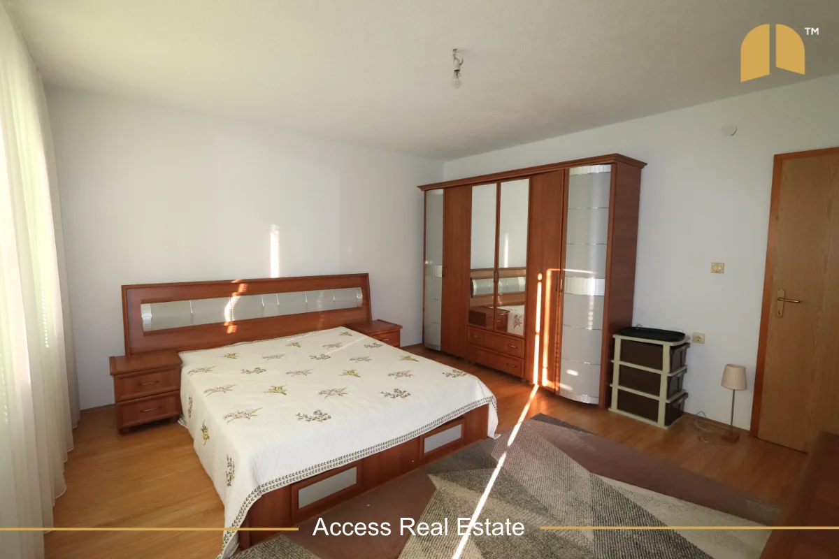 Shtëpi në SHITJE – 230m² dhe 5.80 Ari Truall (me FLETË POSEDUESE ) – Hajvali