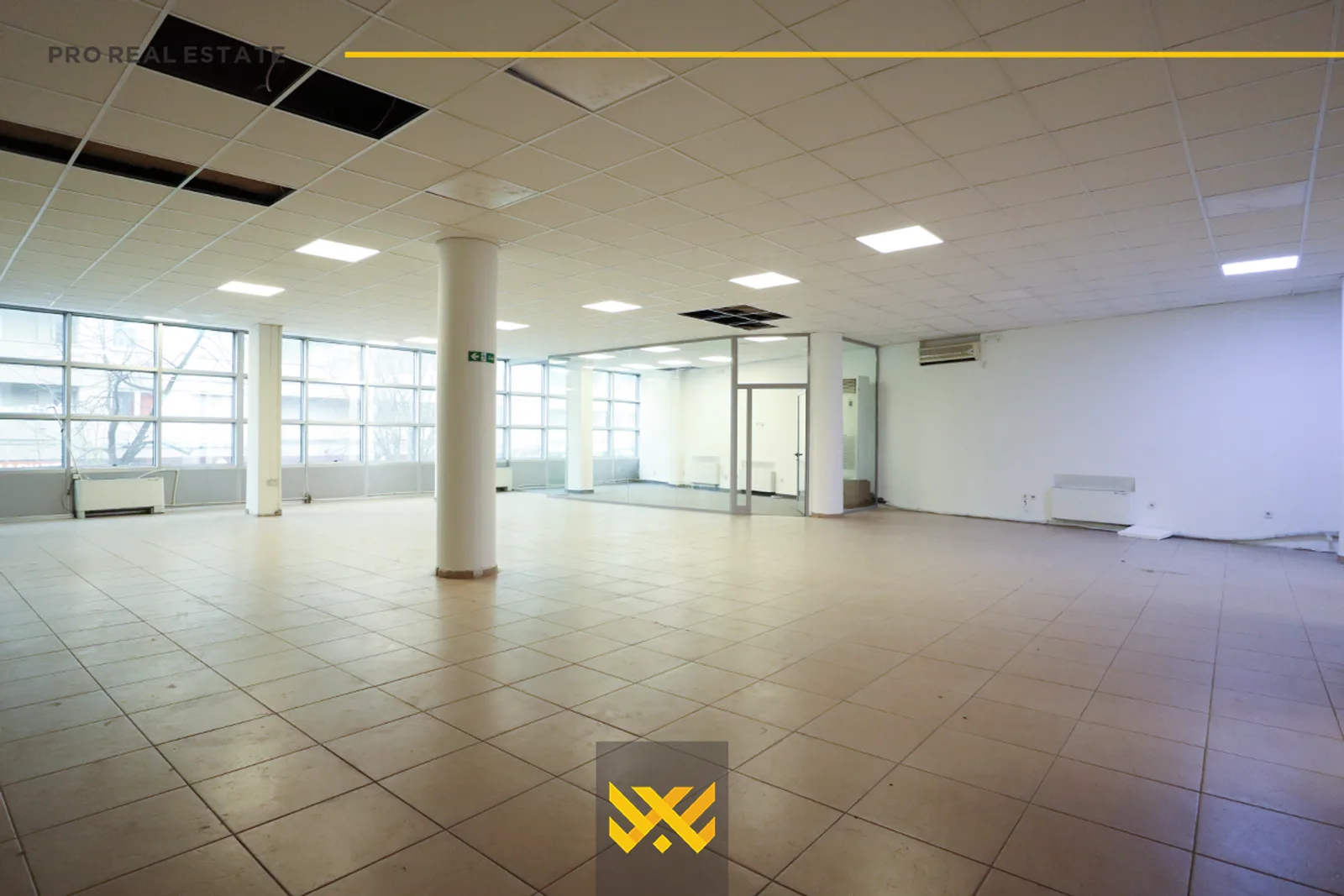 Objekt Afarist / Zyrë 800m² me #QIRA te Qafa