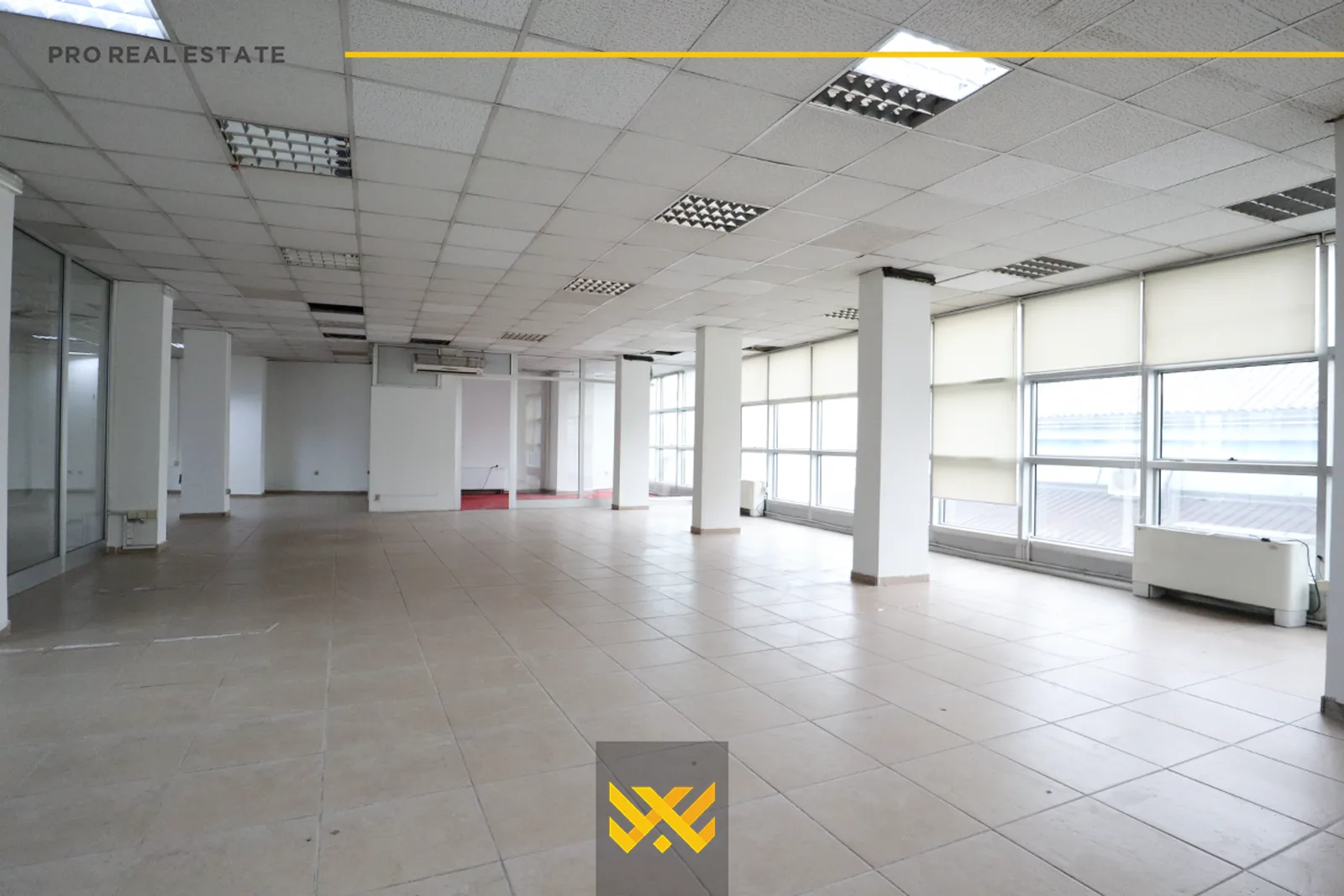 Objekt Afarist / Zyrë 800m² me #QIRA te Qafa