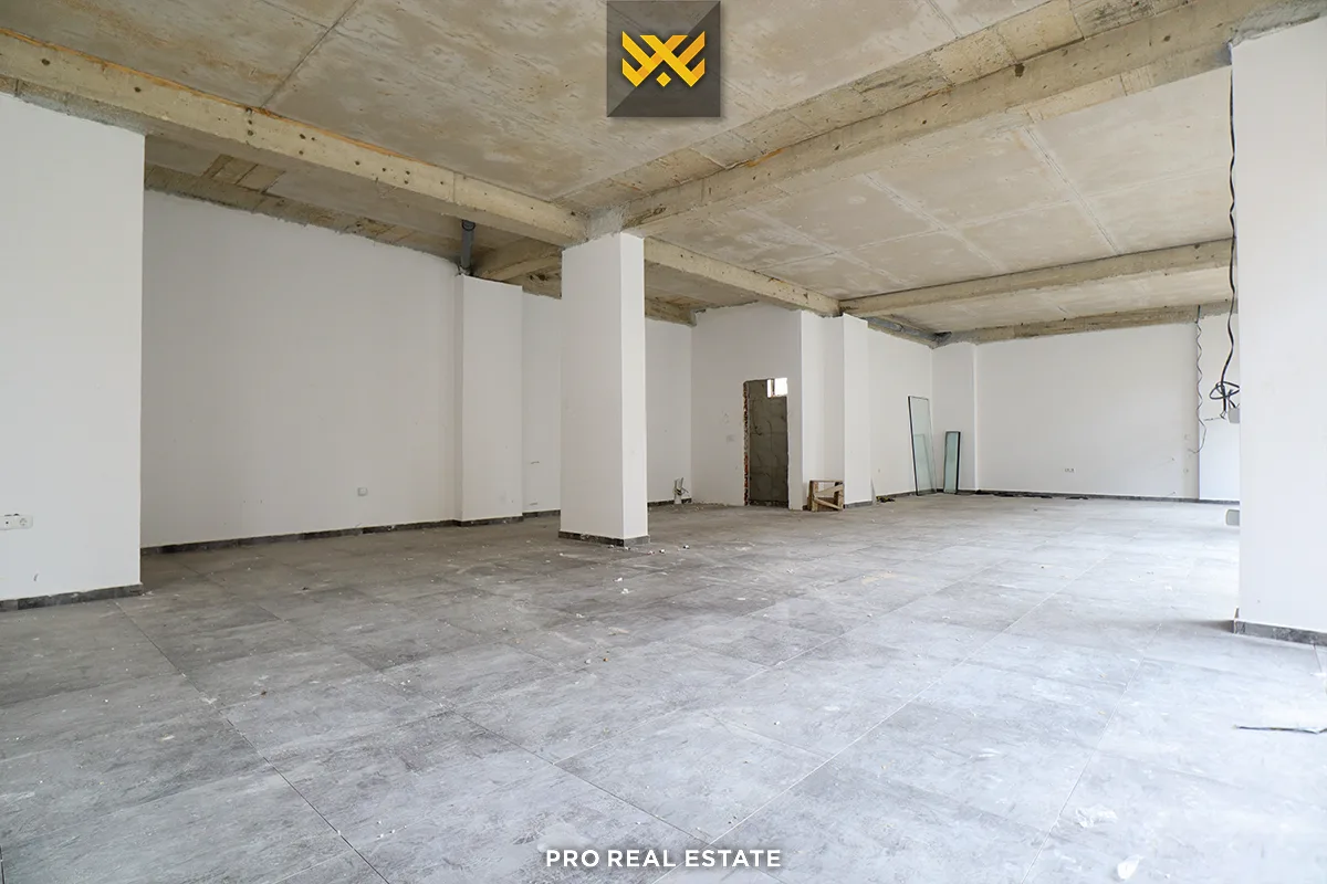 Lokal 162m² me #QIRA në Fushë Kosovë