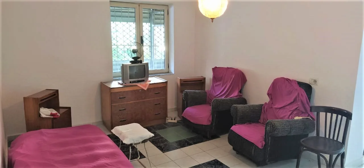 Shitet apartament 2+1, rr. todi shkurti, tiranë