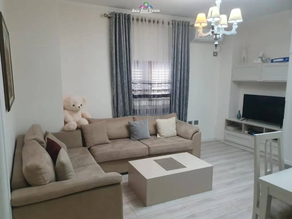 Apartament Me Qera 2+1 prane Stacionit te Trenit (ID B2201177) Tirane.