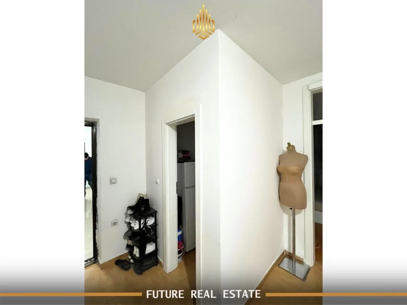 Penthouse në SHITJE – 1 dhomë gjumi – Prishtinë – Rruga B – te 13 katshja.