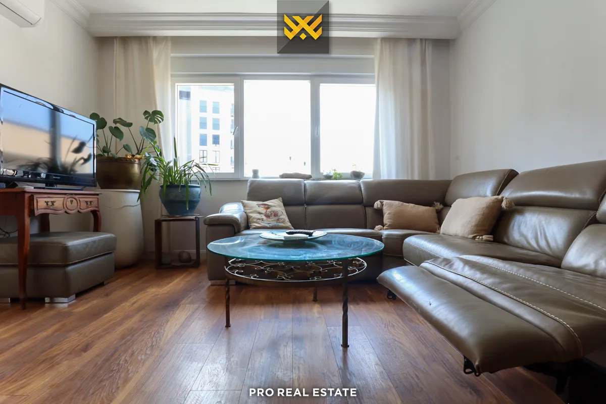 Banesë 87m² me #QIRA në Velani.