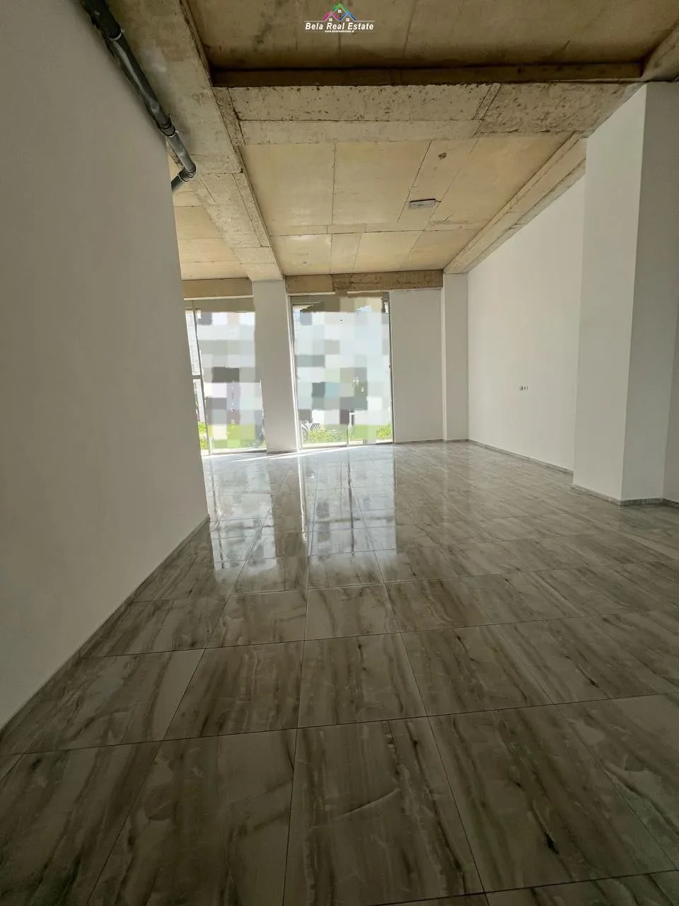 Zyre Me Qera tek Bulevardi i Ri (ID BZ2586) Tirane