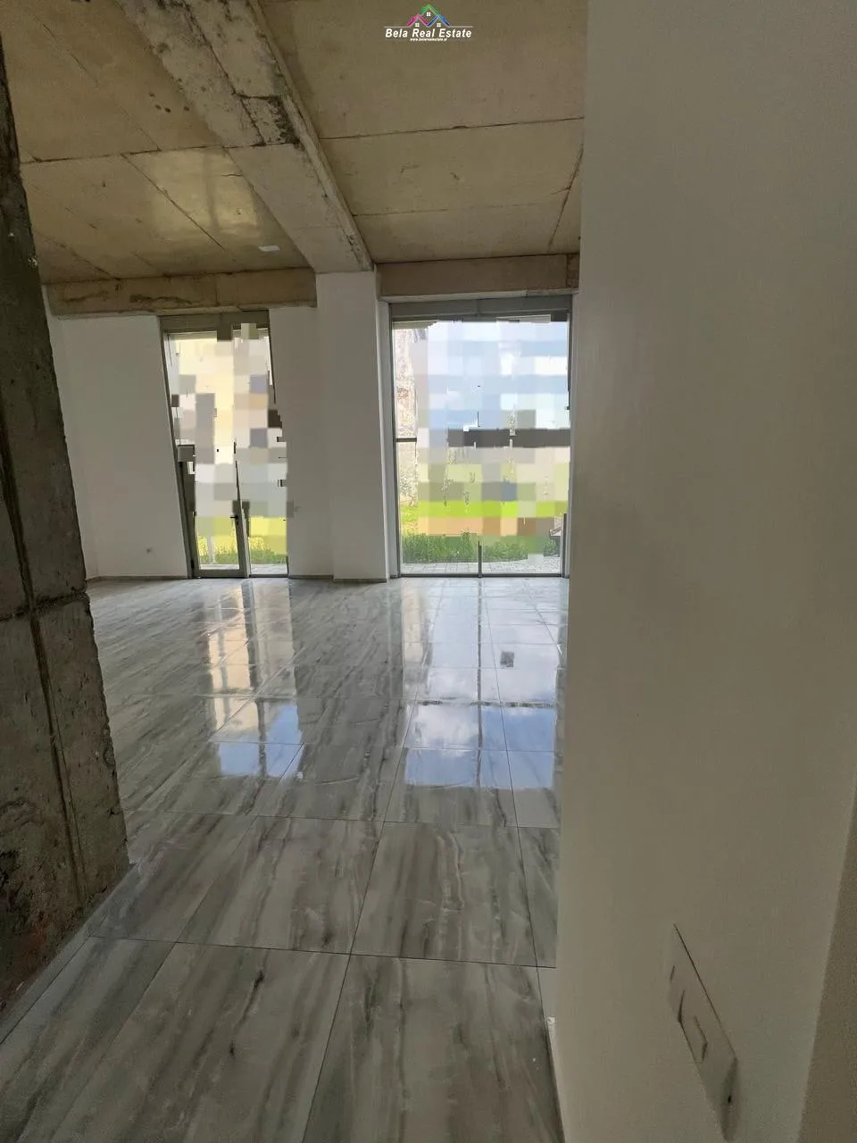Zyre Me Qera tek Bulevardi i Ri (ID BZ2586) Tirane