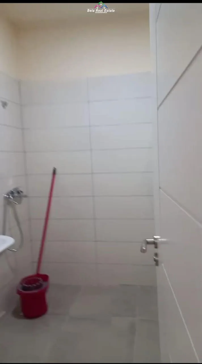 Zyre me qera 2+1 ne Porcelan (ID BZ2398) Tirane