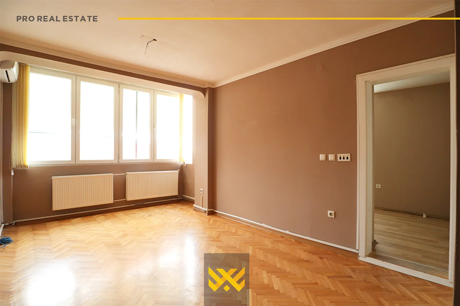 Banesë – Zyre 120m² me #QIRA në Aktash.