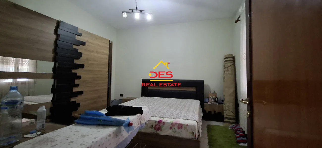 Shitet shtëpi private pranë elektrikut, vlorë