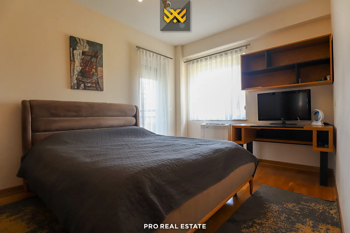 Banesë 214m² me #QIRA në Dragodan
