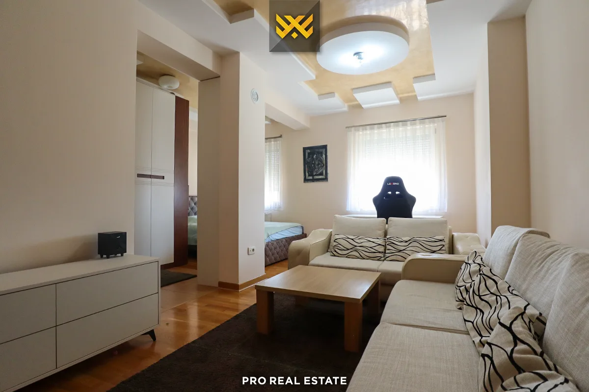 Banesë 214m² me #QIRA në Dragodan