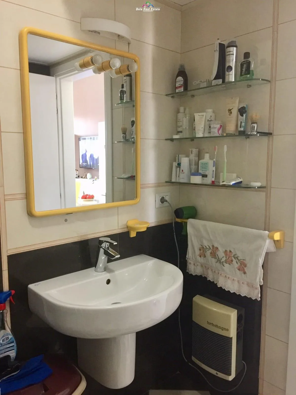 Apartament 1+1 Me Qera Tek Rruga E Bogdaneve (ID B210538) Tirane.