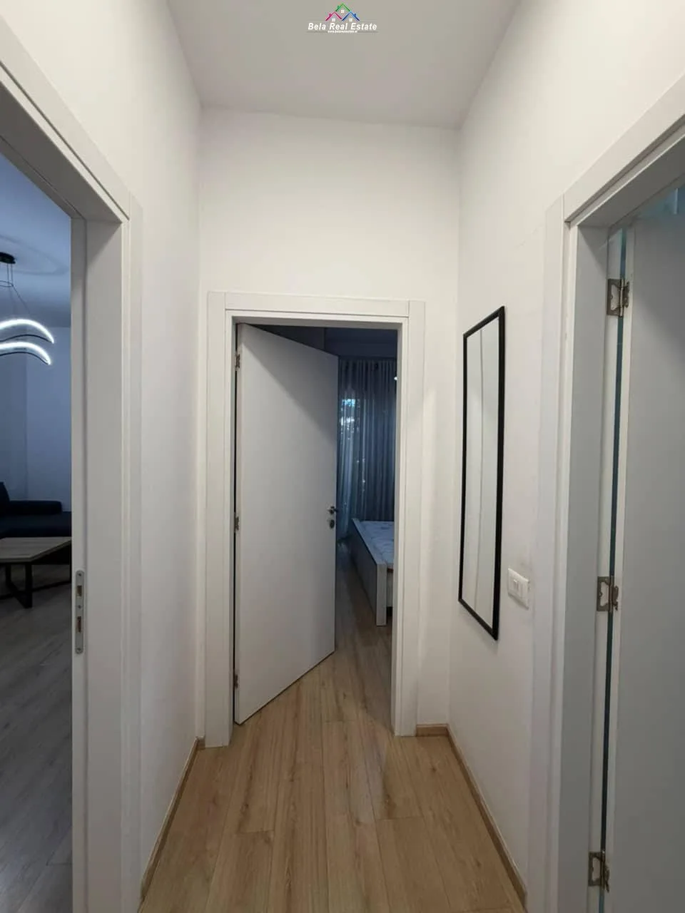 Apartament Me Qera 1+1+ Post Parkimi Tek Kompleksi ARLIS (ID B2101140) Tirane