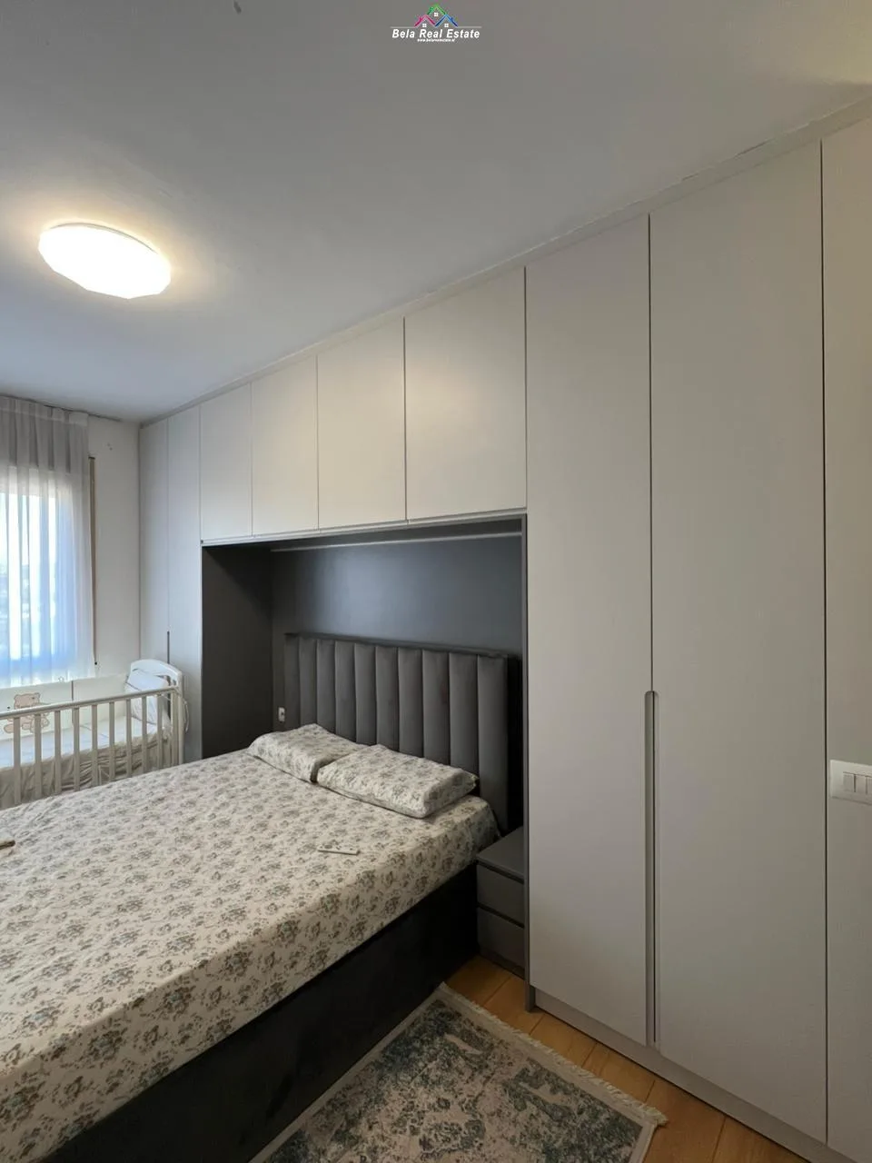 Apartament Me Qera 2+1+post parkimi Tek Rruga 5 Maj (ID B2201869) Tirane