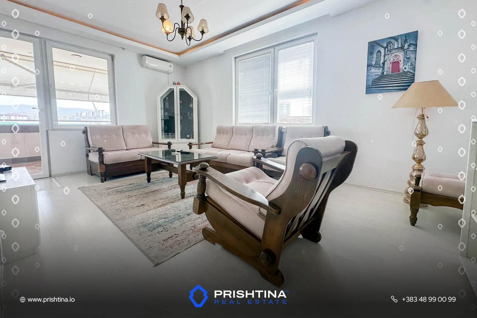 Banesë me qira 220m² në Dragodan