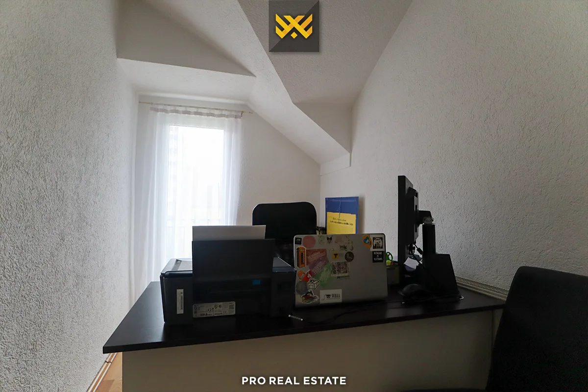Shtëpi 378m² për #SHITJE te Mati 1
