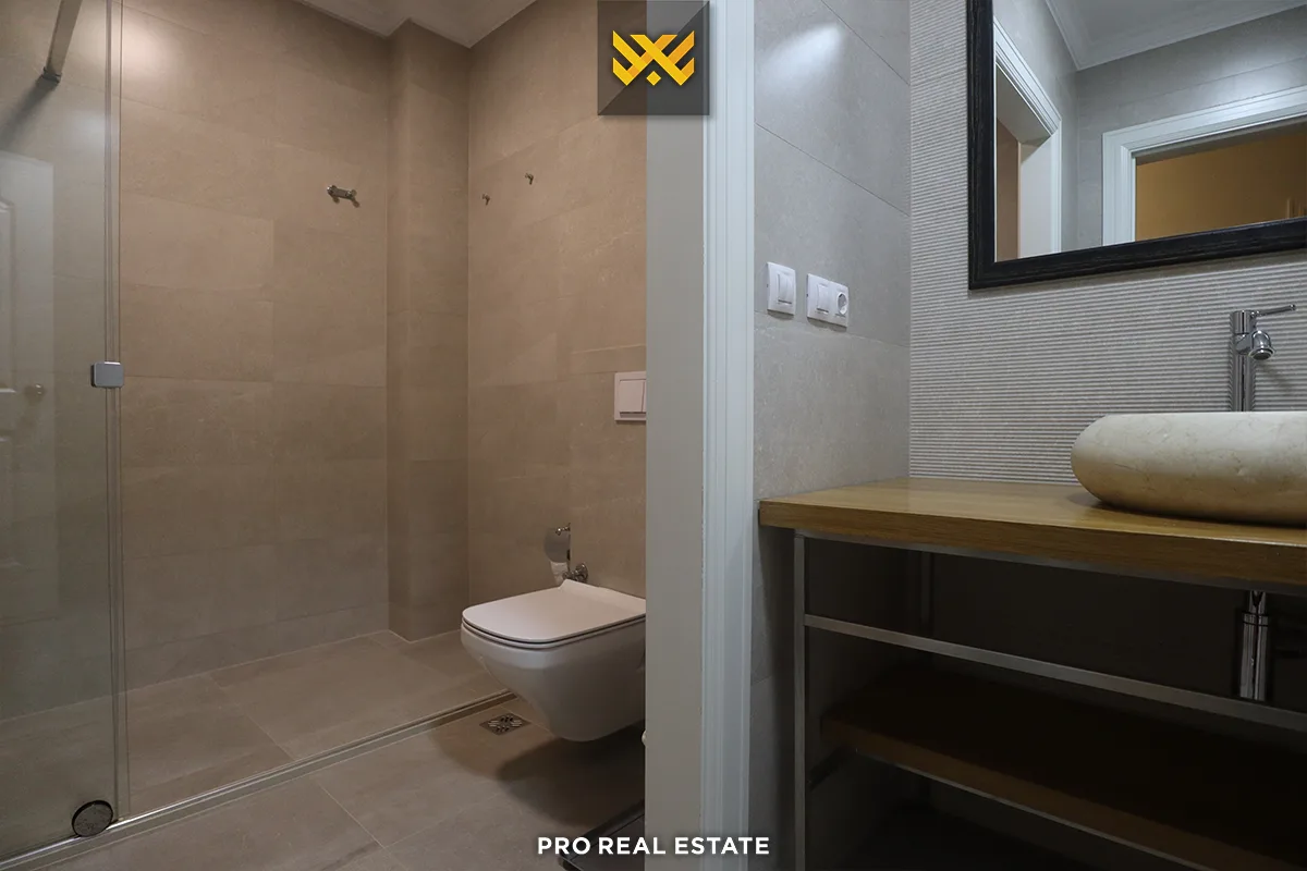 Shtëpi 264m² me #QIRA në Lagjen Fshati Ndërkombëtar
