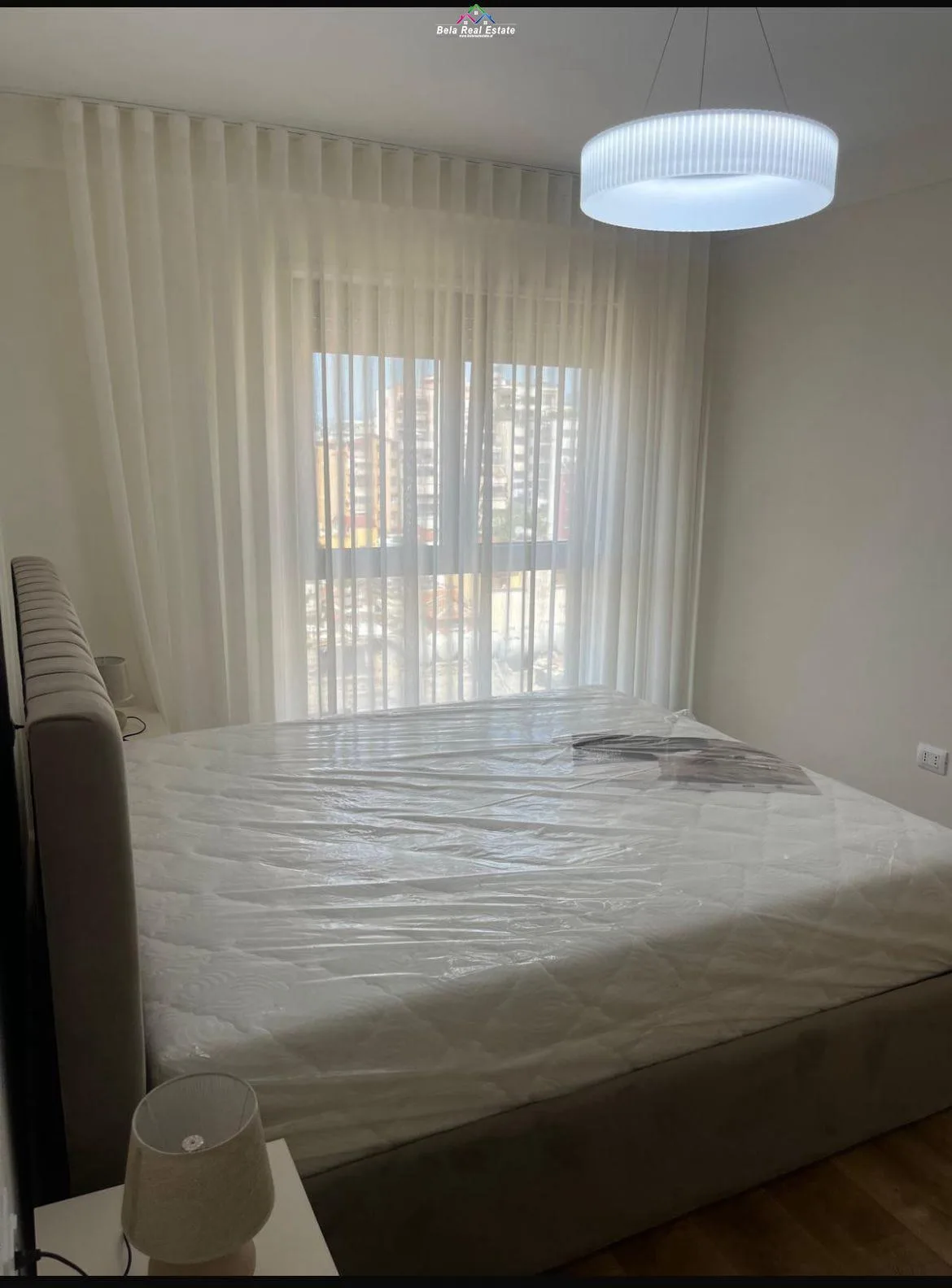 Apartament Me Qera 1+1 Tek Pazari I Ri (ID B2101263) Tirane