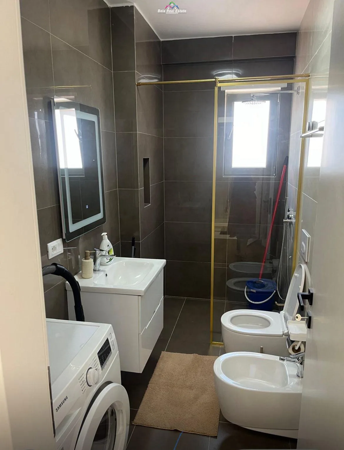 Apartament Me Qera 1+1 Tek Pazari I Ri (ID B2101263) Tirane
