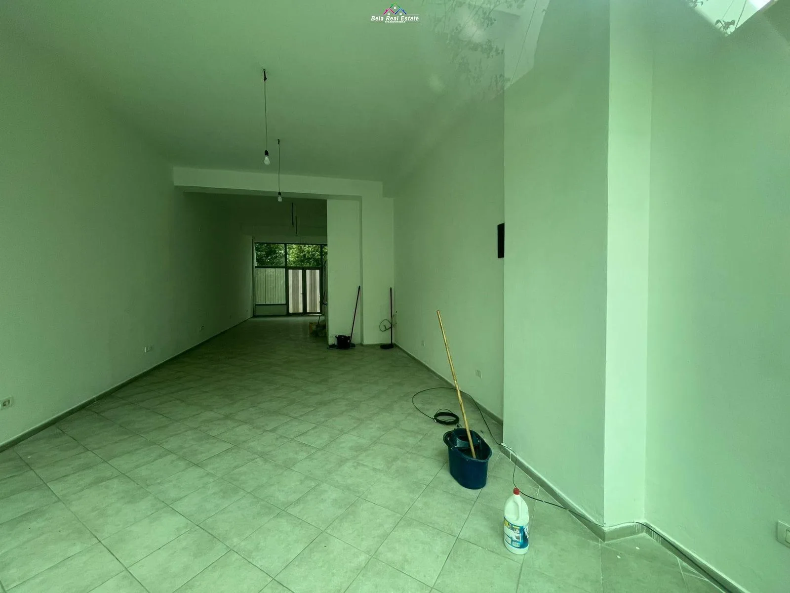 Dyqan me qera ne Astir (ID BD21856) Tirane