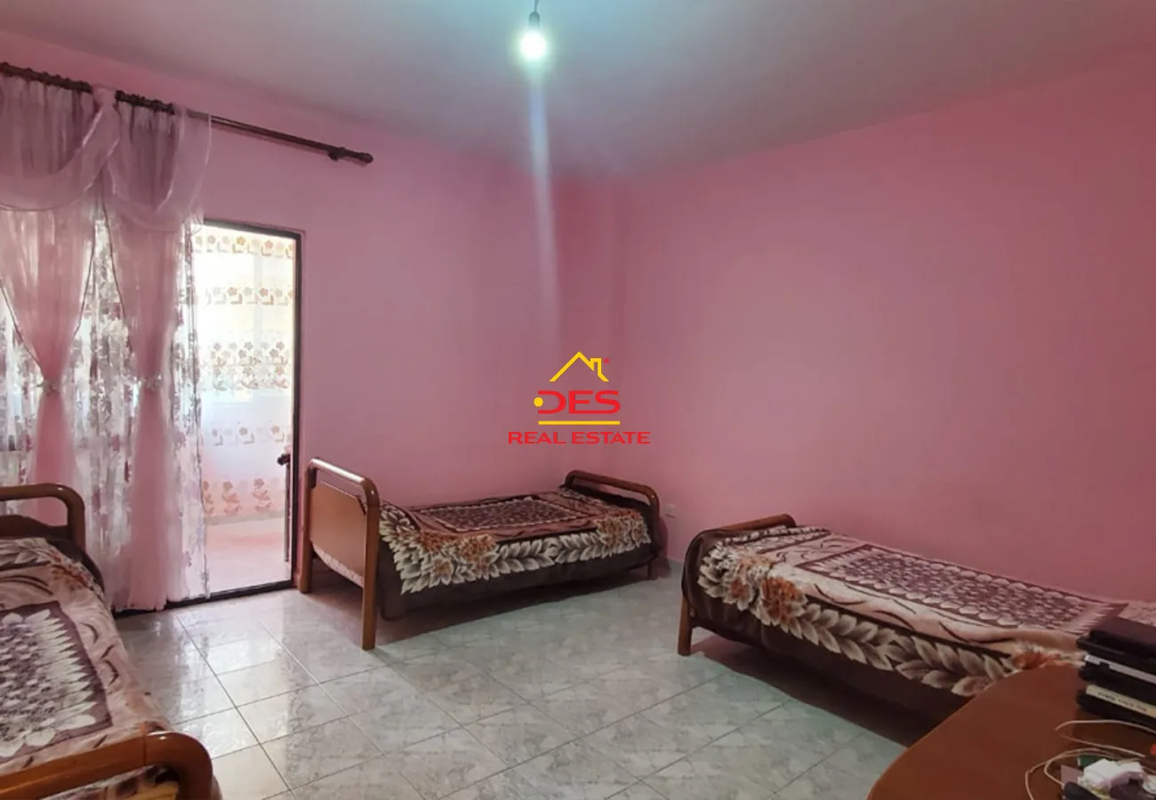 Shitet apartament 3+1+2, rruga e kavajës, tiranë