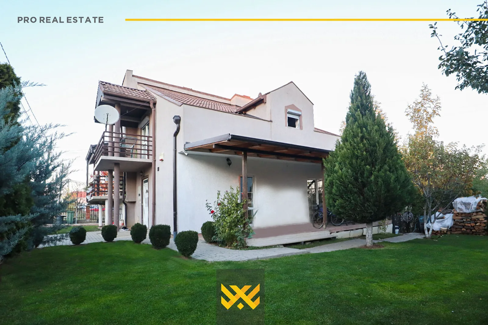 Shtëpi 250m² në #SHITJE në Veternik
