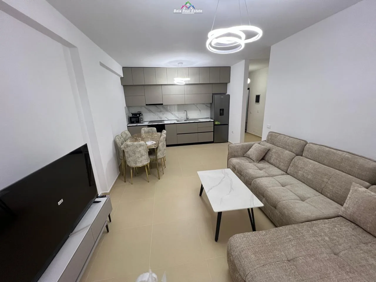 Apartament Me Qera 2+1 Tek Ish Parku ( ID B2201743) Tirane