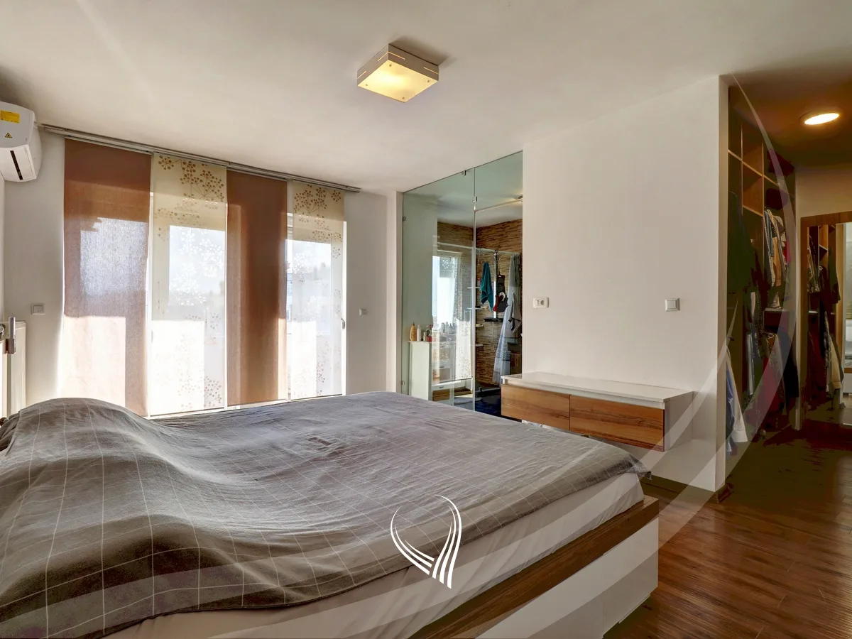 Penthouse 245m2 në shitje në lagjen Arbëria – Dragodan