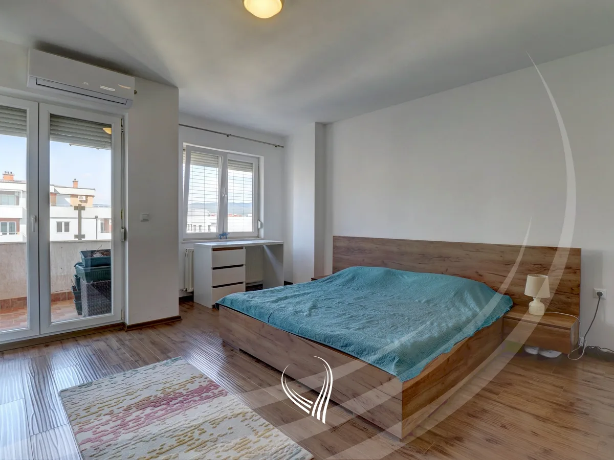 Penthouse 245m2 në shitje në lagjen Arbëria – Dragodan