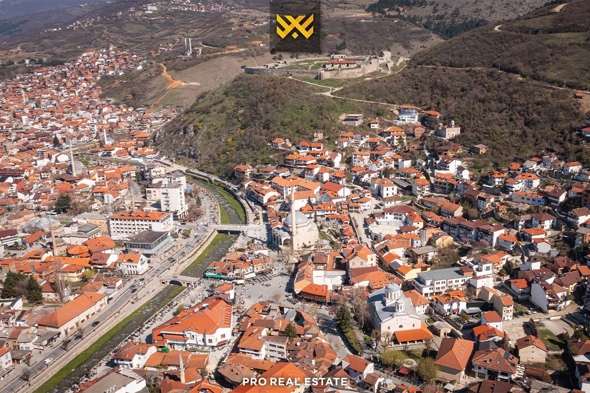 Lokal 130m² + 300m² me #QIRA në Prizren