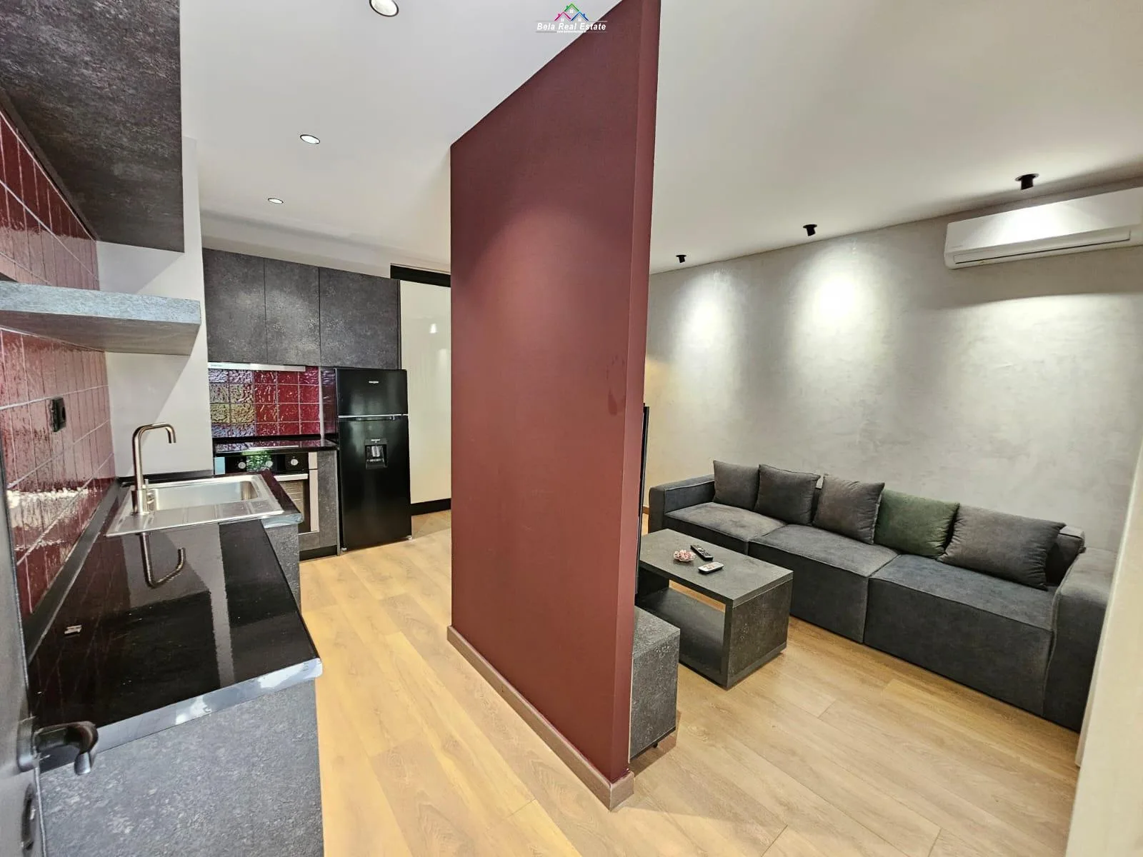 Apartament Me Qera 1+1 ne Myslym Shyri (ID B211380) Tirane