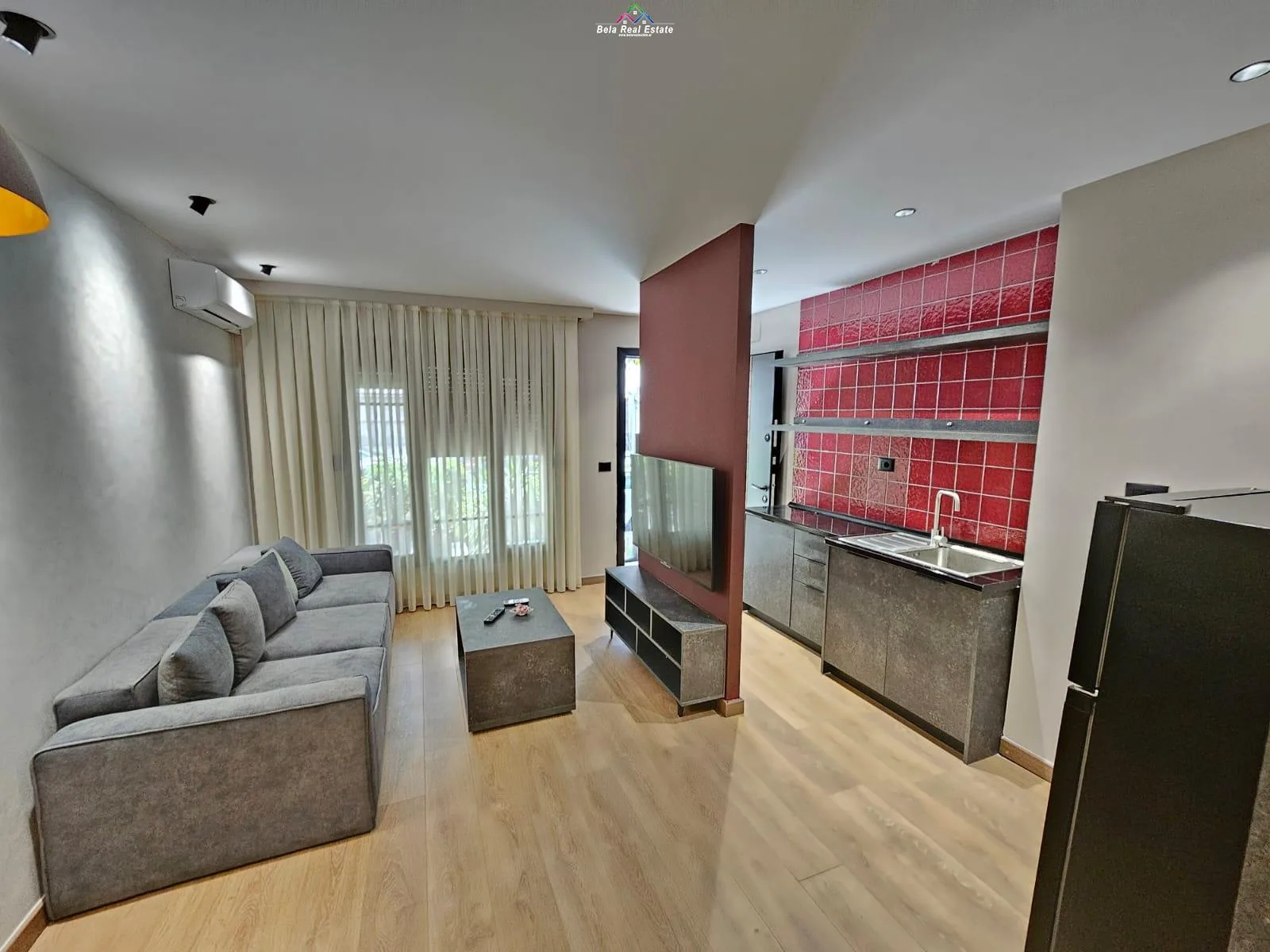 Apartament Me Qera 1+1 ne Myslym Shyri (ID B211380) Tirane