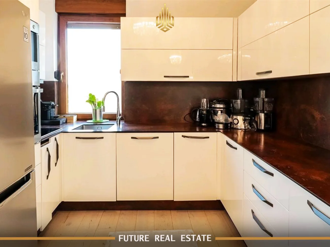 Banesë në SHITJE – 2 dhoma gjumi – Lakrishtë – Kompleksi Nartel.
