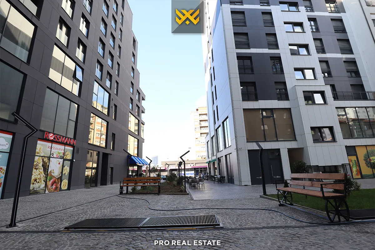 Lokal 80m² me #QIRA në Aktash.