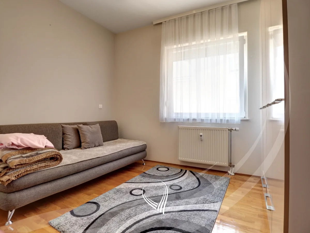 Banesë me 2 dhoma gjumi me qira në lagjen Arbëria – Dragodan