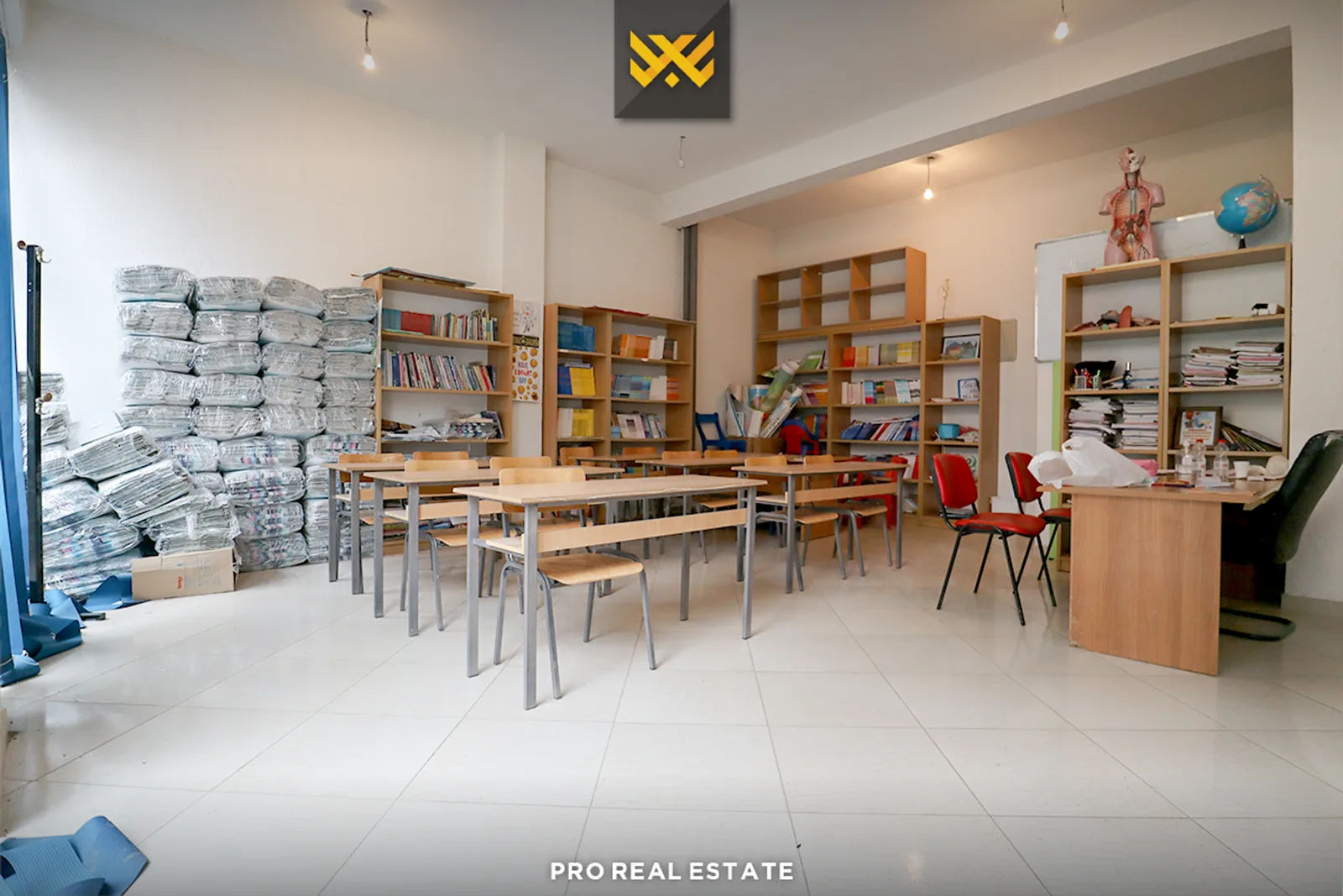 Lokal 45m² në #SHITJE në Emshir